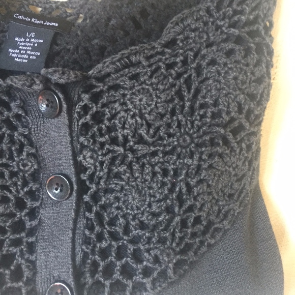 90's Vintage Calvin Klein Knit and Embroidery Crop - Picture 6 of 6